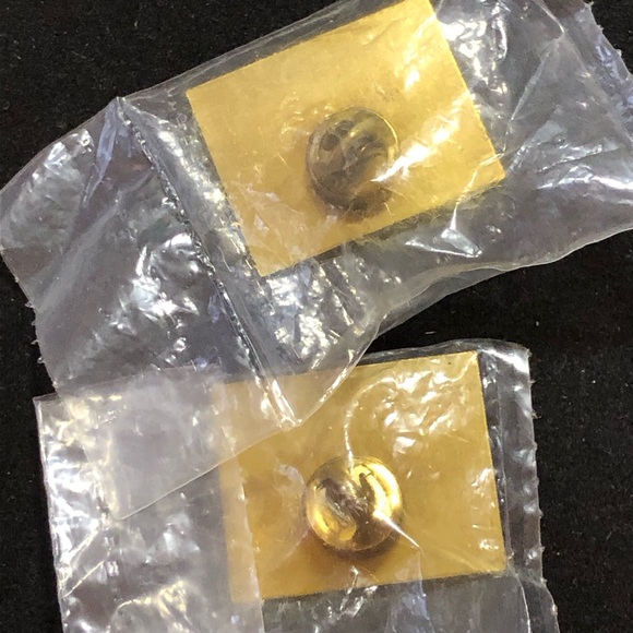 NASA Space Shuttle Endeavor rollout 1991 lapel pin bundle - Picture 4 of 5